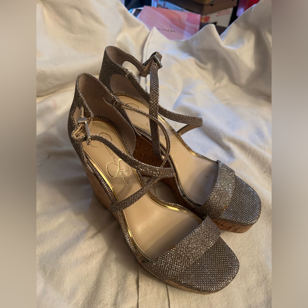 Jessica Simpson gold sparky wedge sandal heels 9.5m cork heel